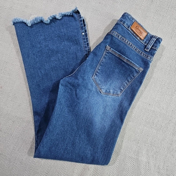 Cardinale Jeans Women's Sz 8 26x28 Med Wash Blue Slit Seam Pearls Y2K Fairy Core - Picture 5 of 16
